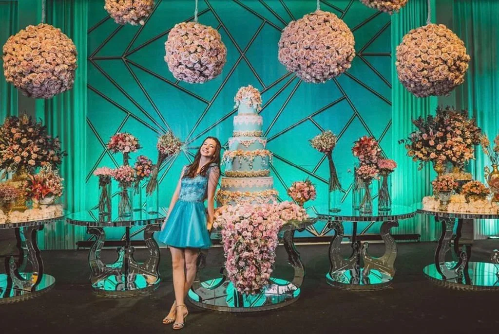 Letícia Moraes faz seu début