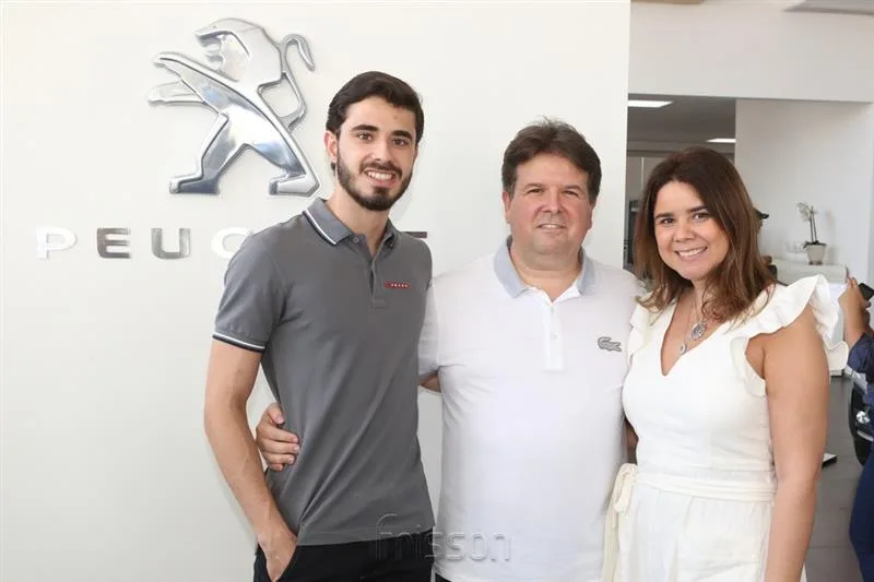 O novo SUV Peugeot 2008 chegou