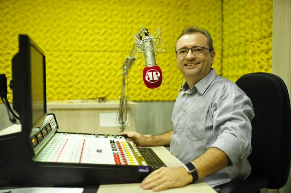 Guido Maia: sempre na renovação do rádio