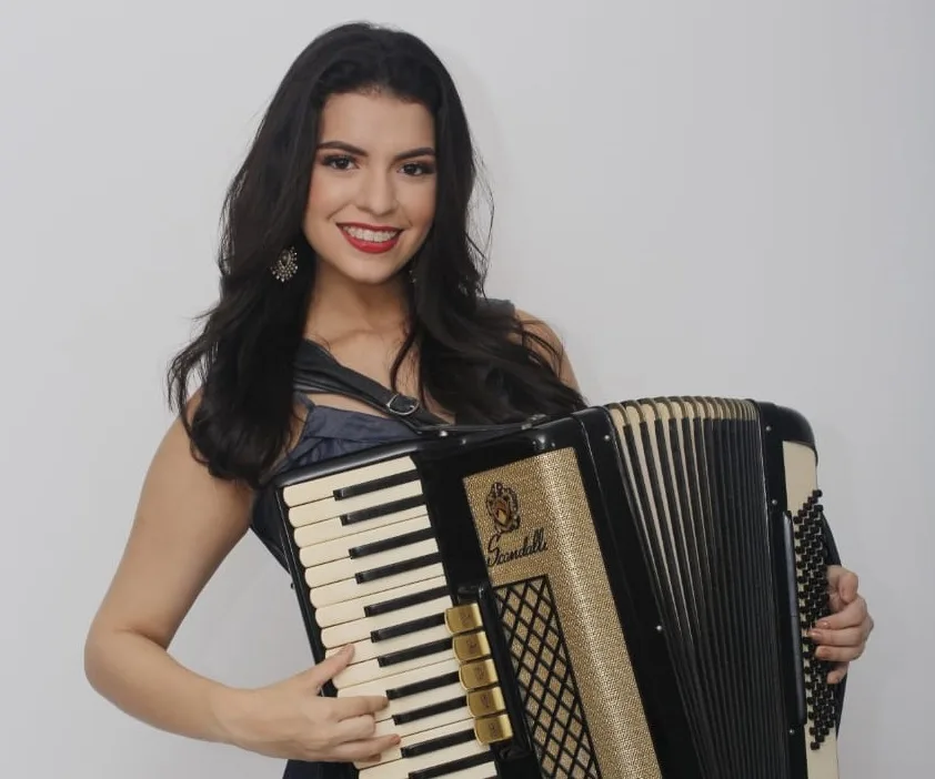 Isabela Serpa: revelação musical
