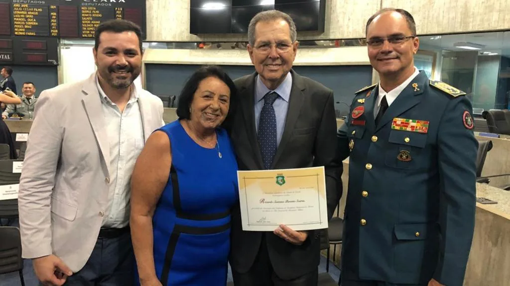 Ricardo Parente é homenageado na Assembleia