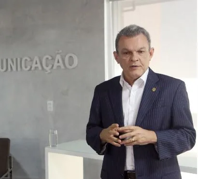 Dr. Sarto analisa os trabalhos da Assembleia Legislativa