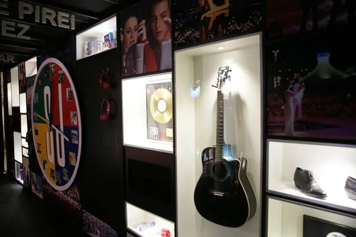 Exposição inédita com acervo de Sandy e Junior em Fortaleza