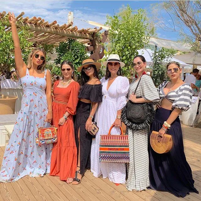 Time de bloggers embarca para Saint Tropez