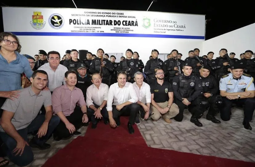 Camilo Santana inaugura 43ª base do Batalhão do Raio