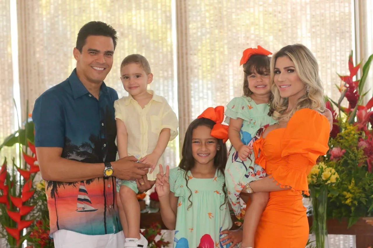 Patricia Jereissati sopra velinhas
