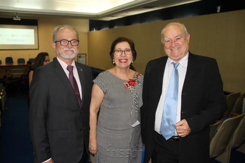 Hospital Universitário Walter Cantídio celebra 60 anos