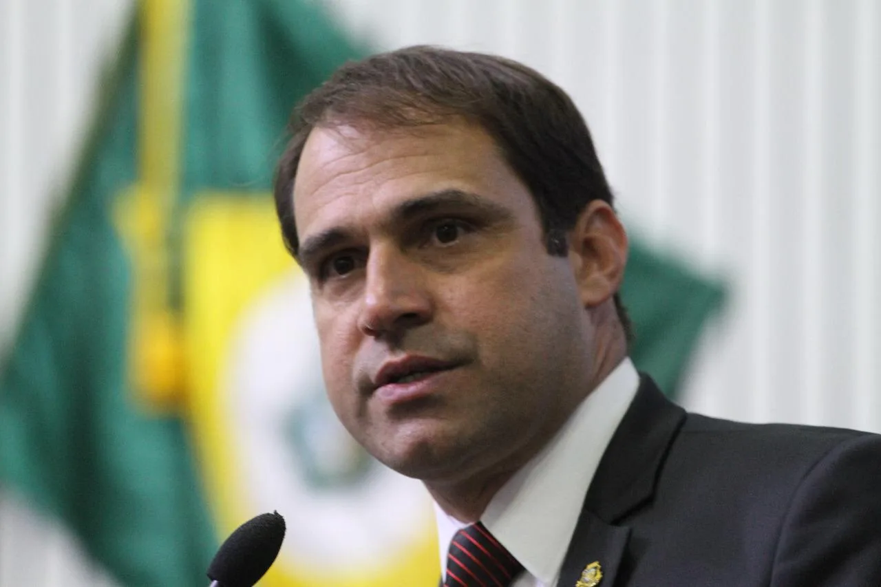 Salmito recebe homenagem na Câmara Municipal de Fortaleza