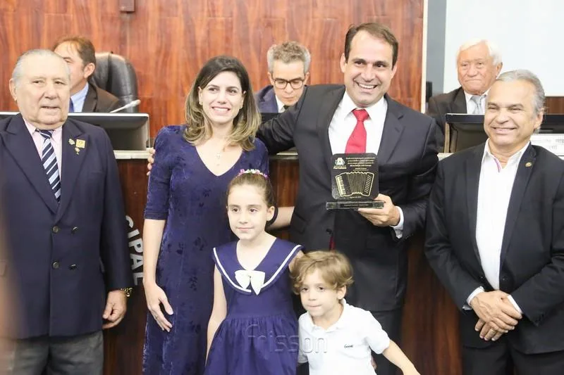 Salmito é homenageado na Câmara Municipal de Fortaleza