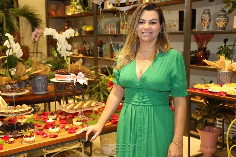 Sybelle Lucena festeja nova idade