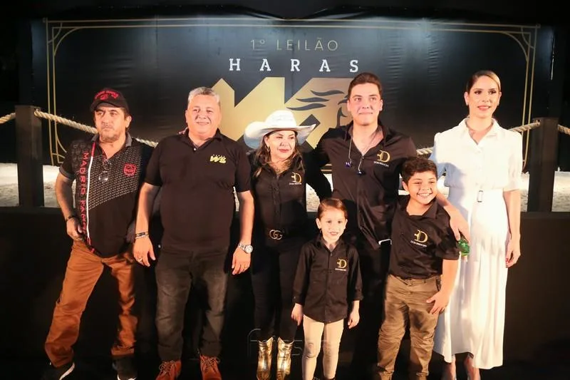 Wesley Safadão reúne empresários no I Leilão Haras WS