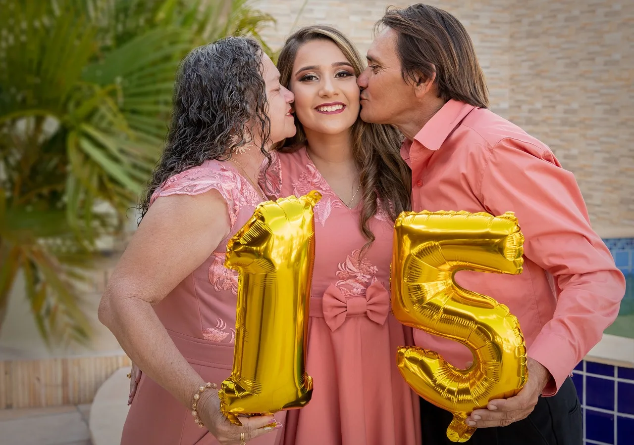 Maria Isabel Santos Cabral celebra 15 anos