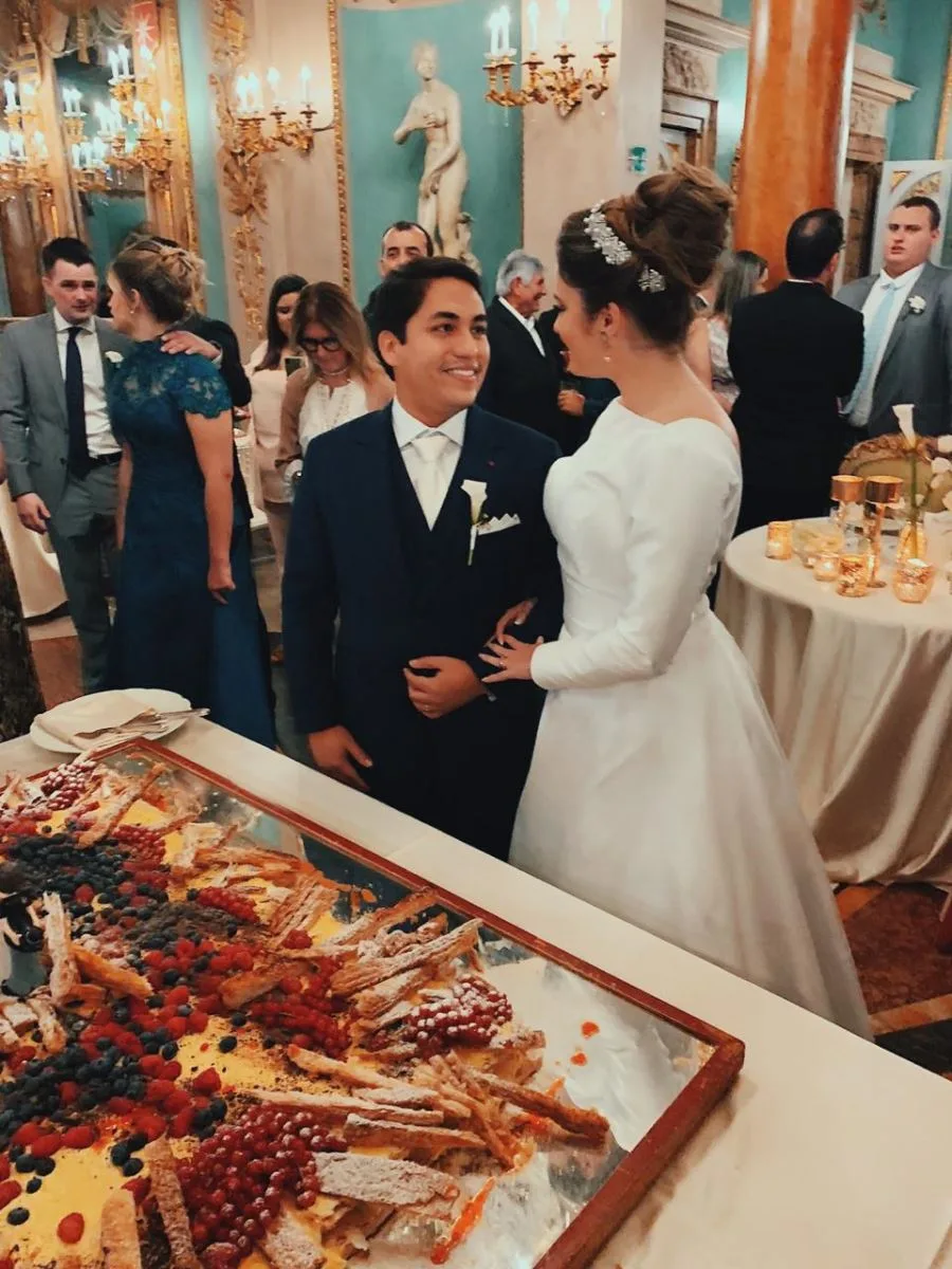 Priscilla Benevides e Pierpaolo casam na Itália