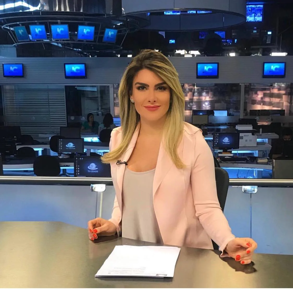 Bianca Saraiva apresenta o Fala Brasil pela terceira vez