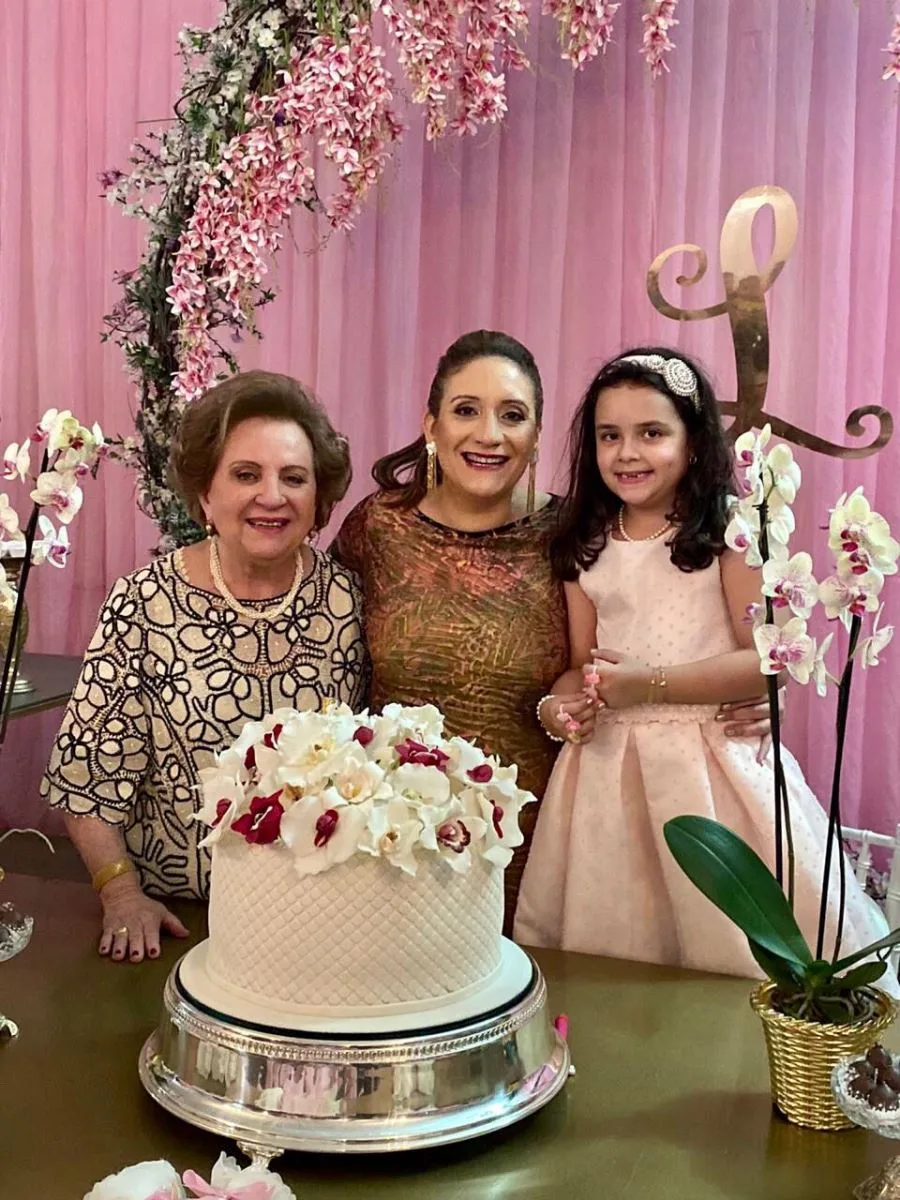 B-day de Ledinha Craveiro
