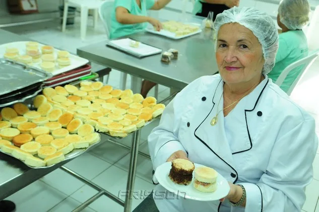 Célia Bezerra anuncia novidades e paralisa o mercado