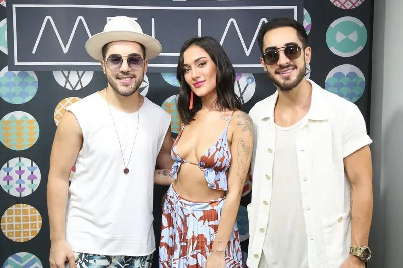 Melim causa frisson em show no Beach Park