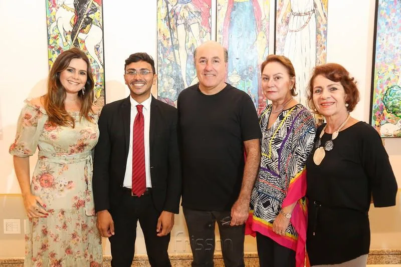 Adriano Paz lança exposição