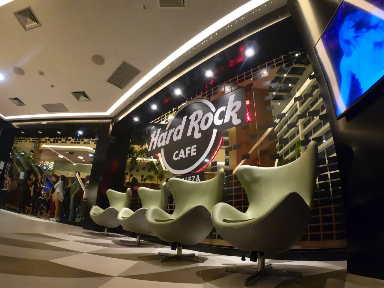 Hard Rock Cafe Fortaleza com promoção de estreia no Ifood