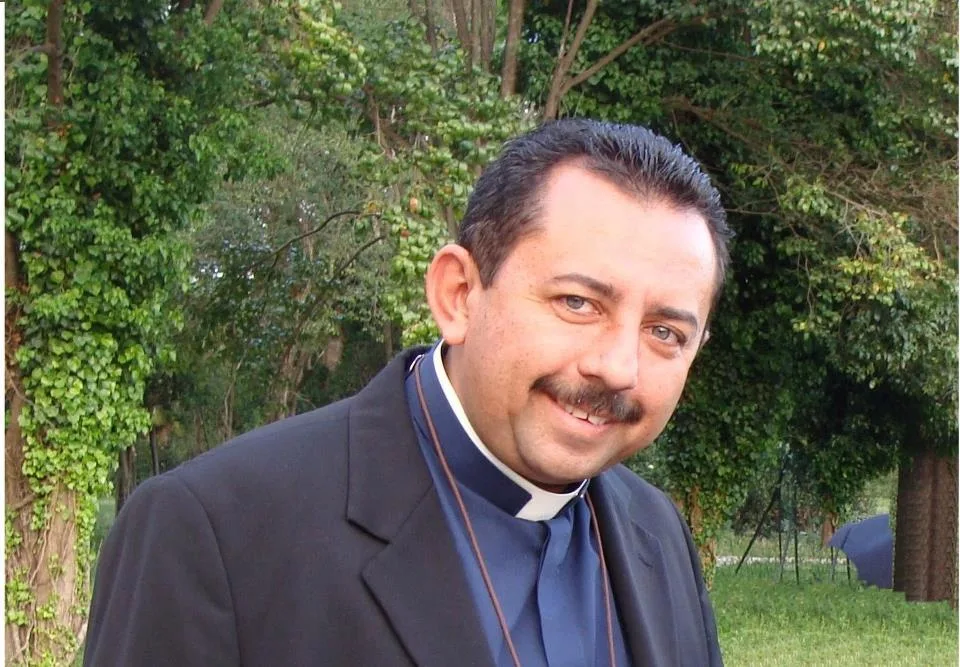 Confira convite do Padre Antonio Furtado