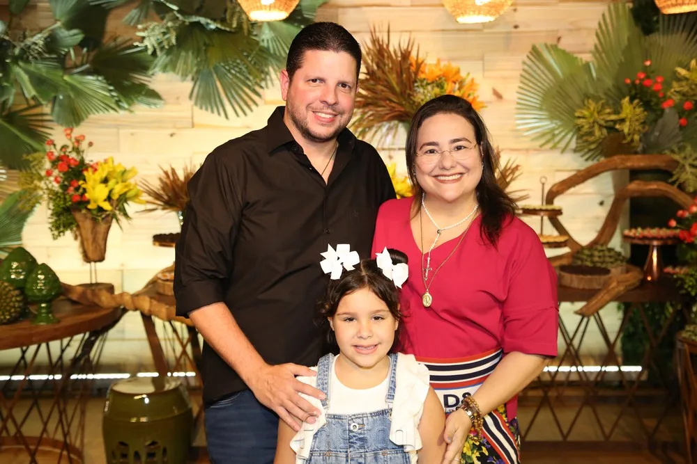 Mayara celebra a vida do marido, Homero Silva