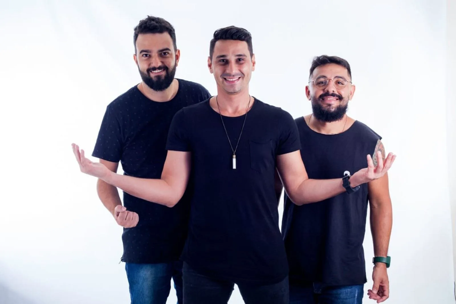 Colosso movimenta o fim de semana com lives
