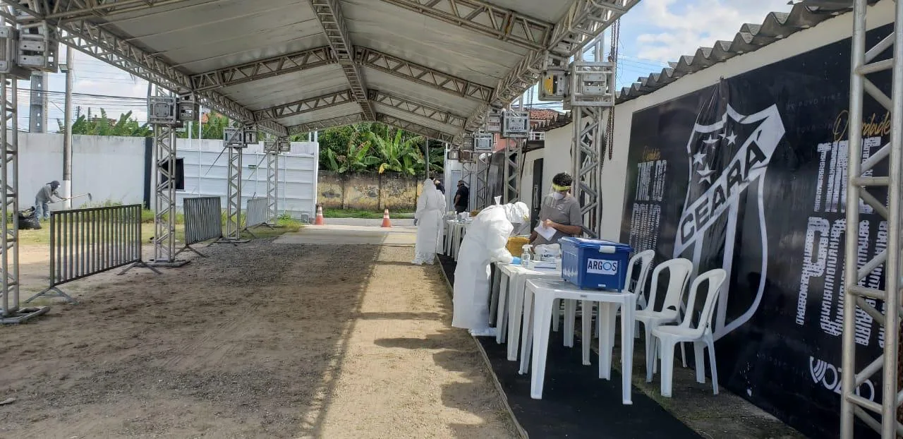 Equipes dos times Fortaleza e Ceará fazem exame de Covid-19