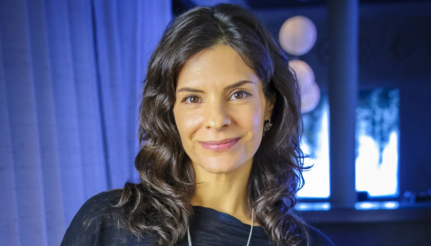 Helena Ranaldi explica porque focou sua carreira no teatro