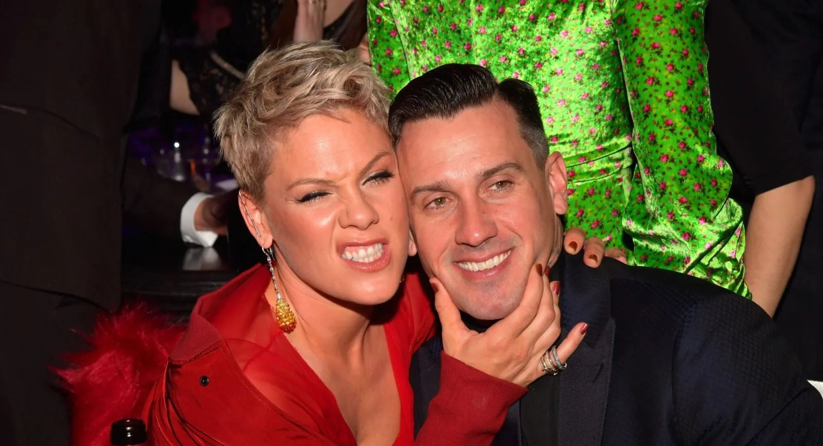 Pink revela segredo do casamento de 14 anos