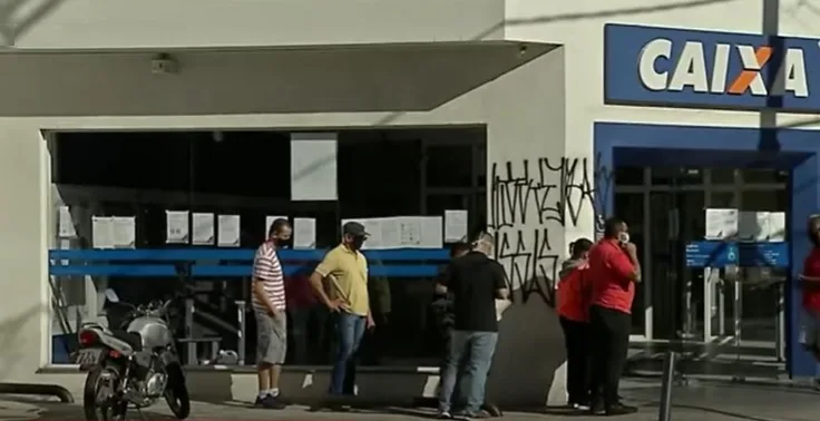Pedido do auxílio emergencial termina hoje
