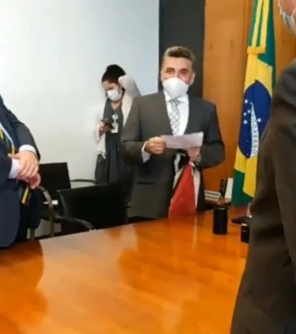 Deuzinho Filho é empossado na Câmara Federal