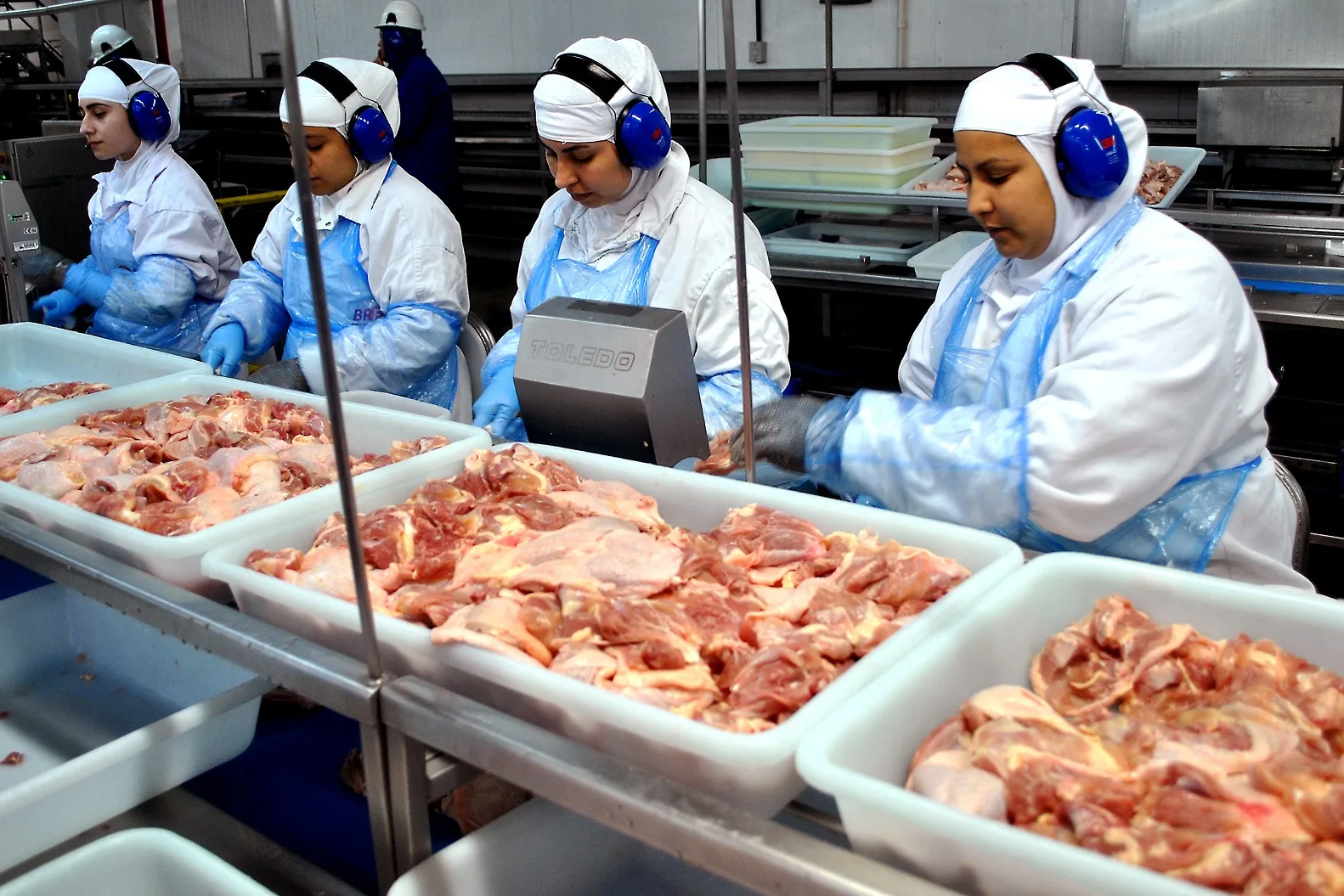 China suspende importação de carne do Brasil