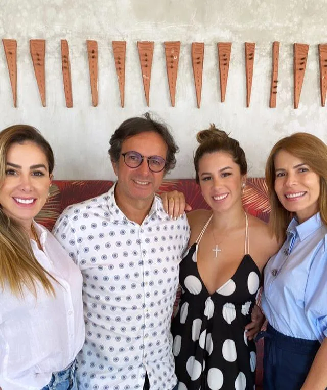 Lara Mattos em nova idade
