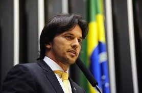 Secom abre licitação para escolher três agências