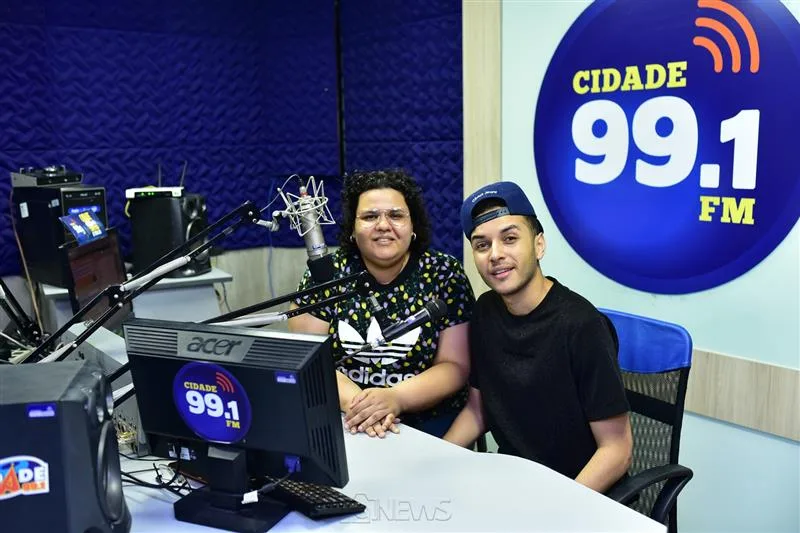 Edney Cunha e Nanda Lisieux: o sucesso do Conexão 99