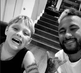 Neymar tem diagnóstico positivo de coronavírus, diz jornal francês
