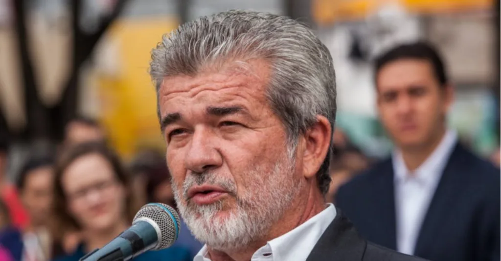 Dois candidatos à reeleição no Ceará recebem pedido de impugnação de candidatura