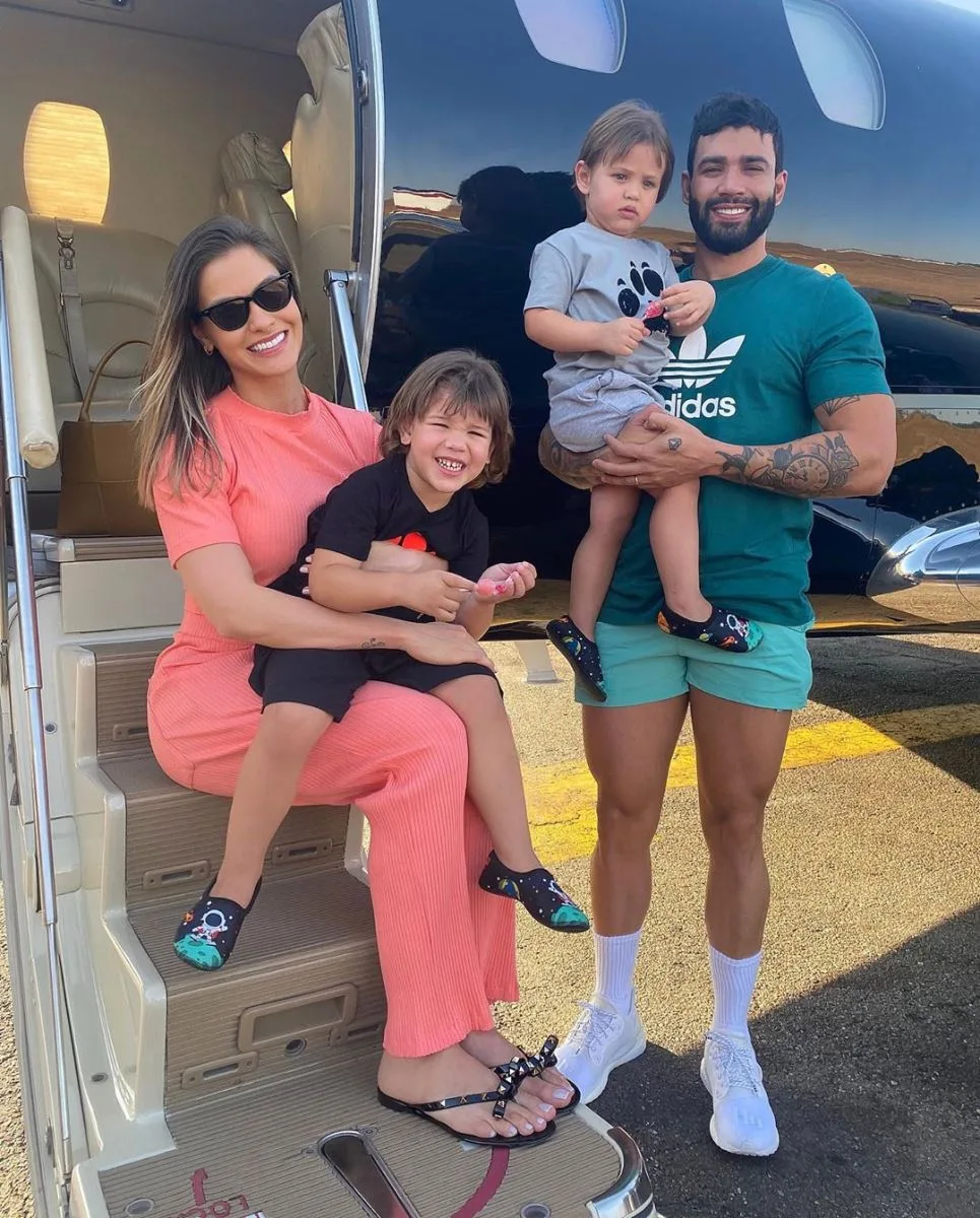 Andressa Suita fala sobre fim de casamento com Gusttavo Lima: “O que me restou foi aceitar”