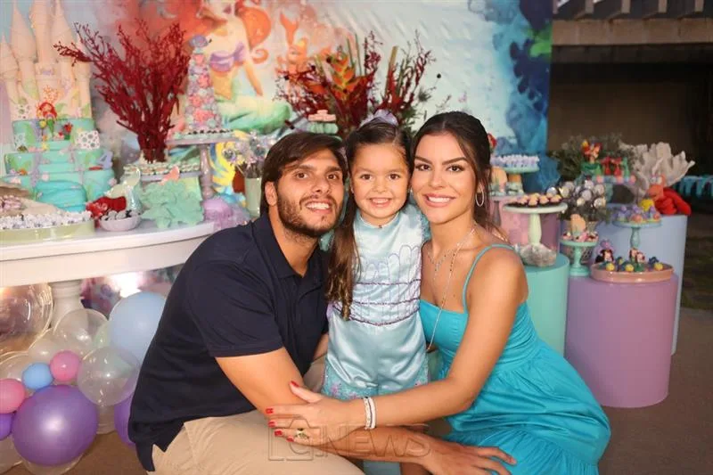 Camila Nogueira e Rômulo Leite comemoram os 4 anos da filha Sophia