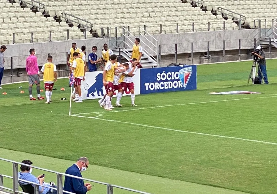 Fluminense vence o Fortaleza por 1 a 0 no Castelão
