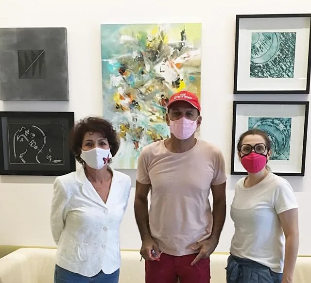 Hotel Sonata de Iracema lança exposição com obras de 24 artistas da terra