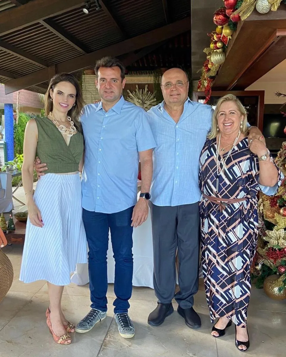 Fernando Gurgel troca de idade e comemora com familiares