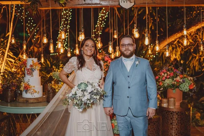 Michele Ribeiro e Lucas Dorini tornam-se marido e mulher