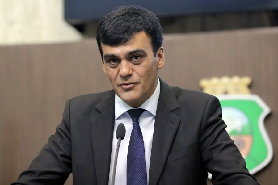 Ministério Público assinou petição para cassação da chapa de Naumi Amorim