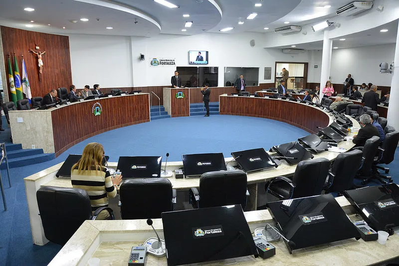 Veja os vereadores eleitos em Fortaleza e a composição das bancadas