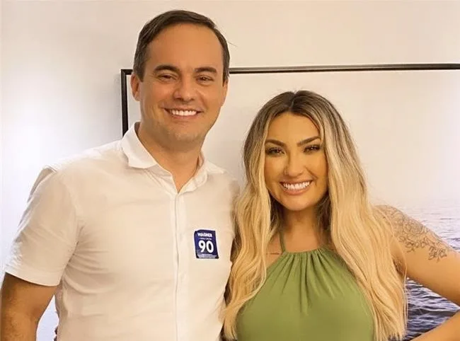 “Dona do Cariri”, Thayse Teixeira recebe visita de candidato à Prefeitura Capitão Wagner
