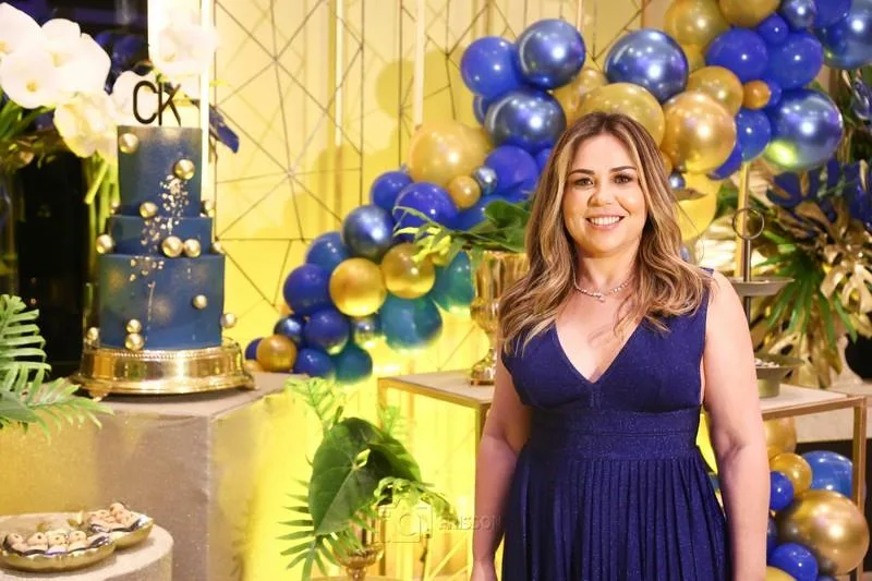 Cinthya Kalynne celebra 4.2 com frisson e alegria