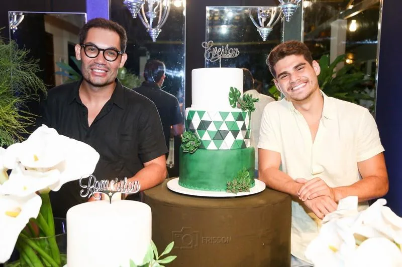 Everton Duarte e Romeriton Paulo comemoram aniversários em festa dupla