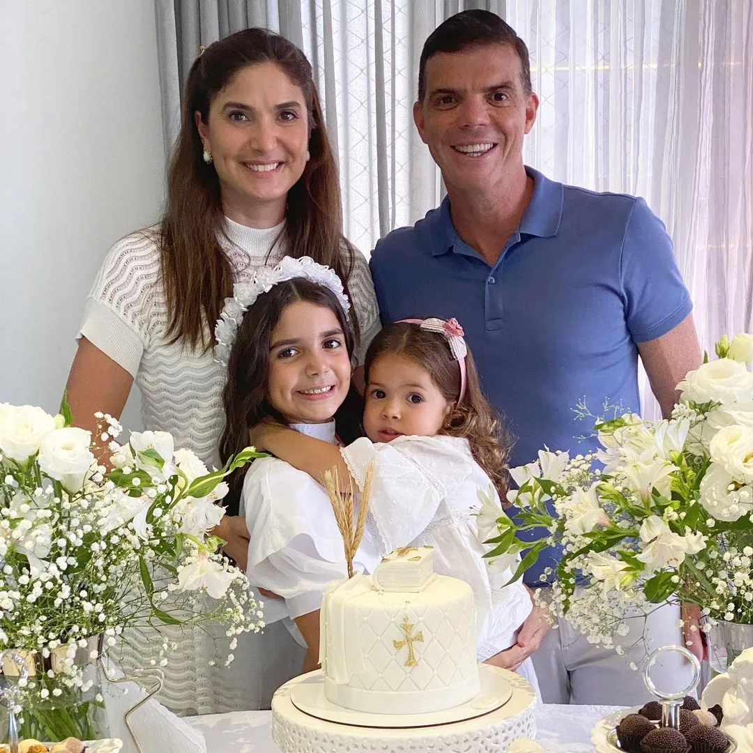 Isabela Bizarria faz sua Primeira Comunhão