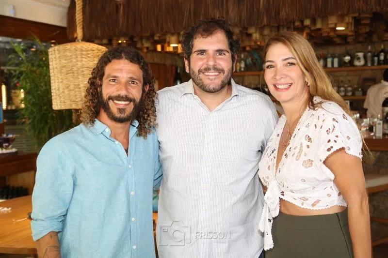 Almoço beneficente apresenta projeto da ONG Be Happy Music Club no Brasil
